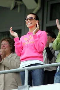 Pietersen Prints: Jessica Taylor, Kevin Pietersen Fiance Celebrates Reaching 2