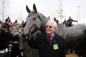 Jim Lewis & Best Mate Statue
