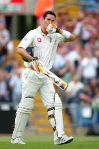 Pietersen Prints: Kevin Pietersen Scores 200
