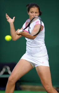 Laura Robson