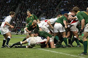 Dallaglio Prints: Lawrence Dallaglio Scores Try