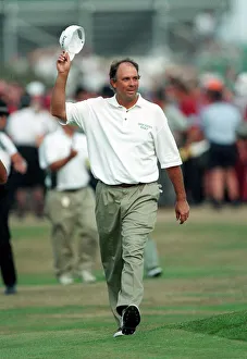 Lehman Salutes The Crowd