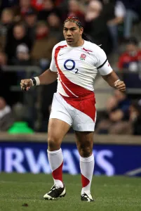 Lesley Vainikolo