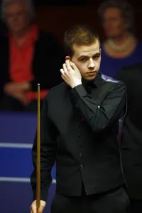 Luca Prints: Luca Brecel