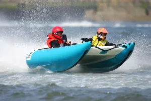 Speed Boat Prints: Mark Ross & Robert Green, New Zealand