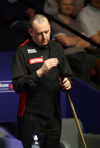 Williams Prints: Mark Williams Mbe Chalks The Butt End Of His Cue