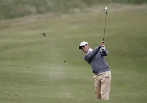 Plays Prints: Martin Kaymer Plays His 2nd To The 9th