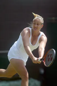 Mary Prints: Mary Pierce