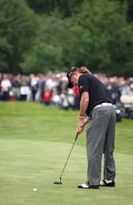 Putting Prints: Miguel Angel Jimenez Sinks Winning Put