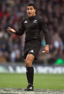 Mils Muliaina