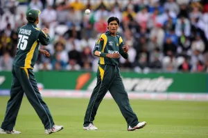 Amir Prints: Mohammad Amir