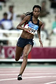 200m Prints: Muna Lee