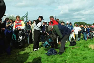 Carnoustie Prints: Officials Looking For Ball