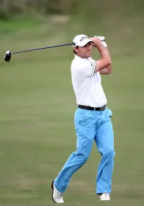 Wilson Prints: Oliver Wilson Hits Driver On 7th
