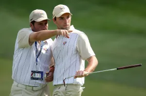 Wilson Prints: Oliver Wilson & Olazabal On 16th