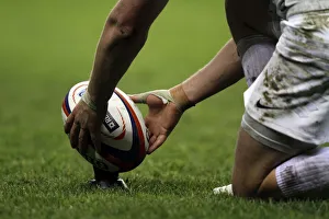 Owen Prints: Owen Farrell Places Ball