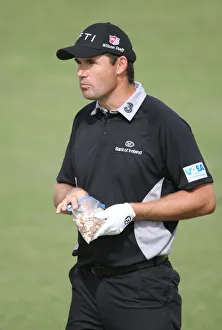 Padraig Harrington Snacking On Nuts
