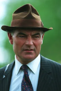 Paul Cole