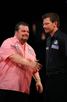 Wade Prints: Peter Manley Knocks Out Holder James Wade