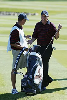 Finds Prints: Phil Mickelson Finds The Water