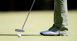 Putting Prints: Putting On Green