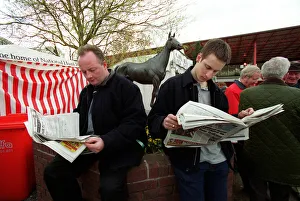 2000 Prints: Racegoers Study Form