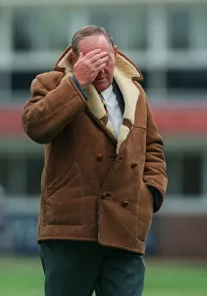 Ray Illingworth With His Hand