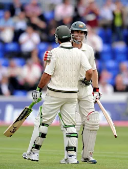 Ricky Ponting Celebtates 100 With Simon Katich Ricky Ponting Celebtates 100 With Simon Katich