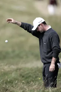 Rory Prints: Rory Sabbatini Takes A Drop
