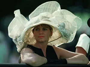 Lady Prints: Royal Ascot Lady