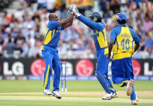 Wicket Prints: Sanath Jayasuriya & Kumar Sangakkara Celebrate Wicket Sa