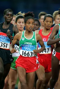 10000m Prints: Sentayehu Ejigu