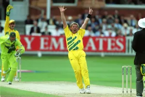 Shane Prints: Shane Warne Appeals For Alfridi Wkt