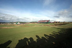 16th Prints: Silhouettes Around 16th Green