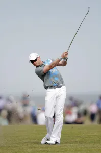 Shot Prints: Simon Dyson 2nd Shot On The 8th Hole