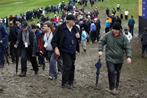 Manor Prints: Spectators In The Mud