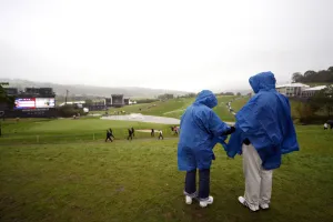 Spectators Wearing Kagools