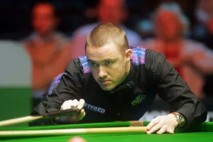 Stephen Hendry Prints: Stephen Hendry