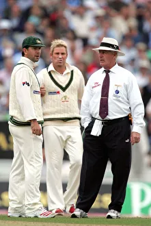 Ponting Prints: Steve Bucknor & Ricky Ponting