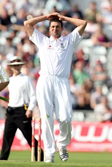 Harmison Prints: Steve Harmison Gets Frustated