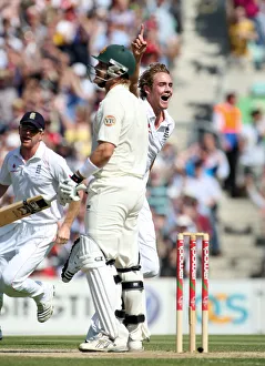 Shane Prints: Stuart Broad Takes Shane Watson