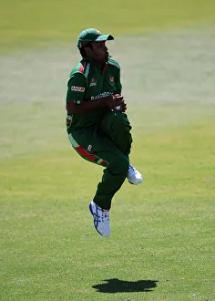 Catching Ball Prints: Tamin Iqbal