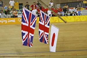 Flags Prints: Union Jack Gold