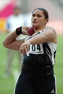 Shot Put Prints: Valerie Adams