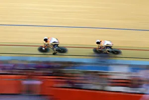 Track Prints: Willy Kanis & Yvonne Hijgenaar