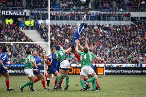 Yannick Prints: Yannick Nyanga Wins Line Out