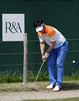 Yang Prints: Ye Yang Plays His Chip To 18th Green