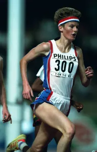 Yvonne Prints: Yvonne Murray