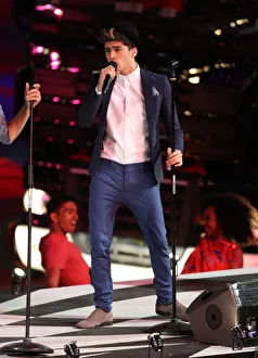 Closing Prints: Zayn Malik
